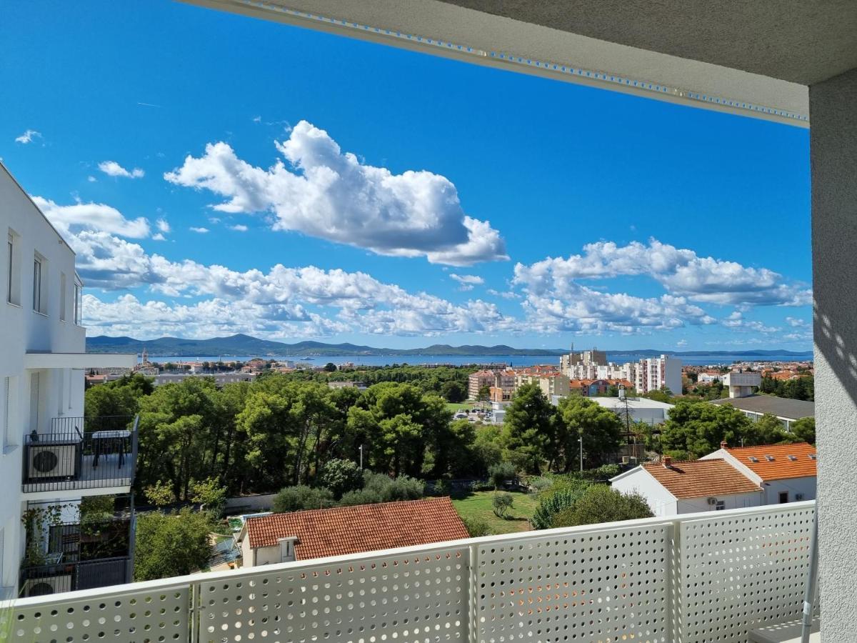 Apartment "50 Shades" With Balcony And Free Parking In The Garage Zadar Eksteriør bilde