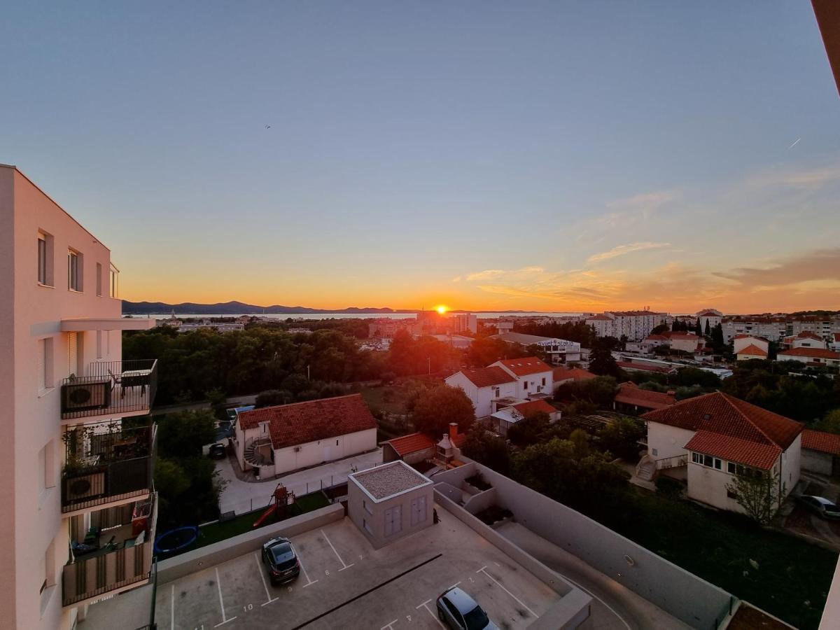 Apartment "50 Shades" With Balcony And Free Parking In The Garage Zadar Eksteriør bilde